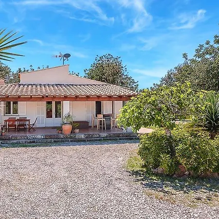 Βίλα Sleeps 6 Pool Wifi Pollença
